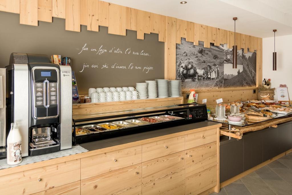 Hotel Garni Lastei Pozza di Fassa Exteriér fotografie